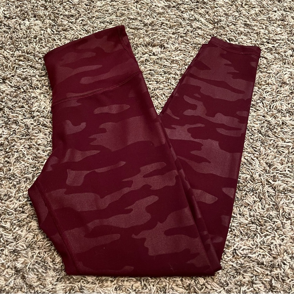 NWOT Old Navy Active Leggings